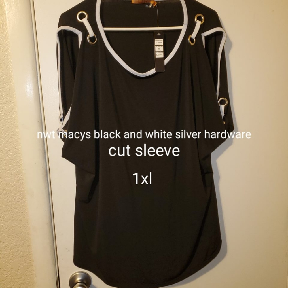 1xl black cold shoulder shirt